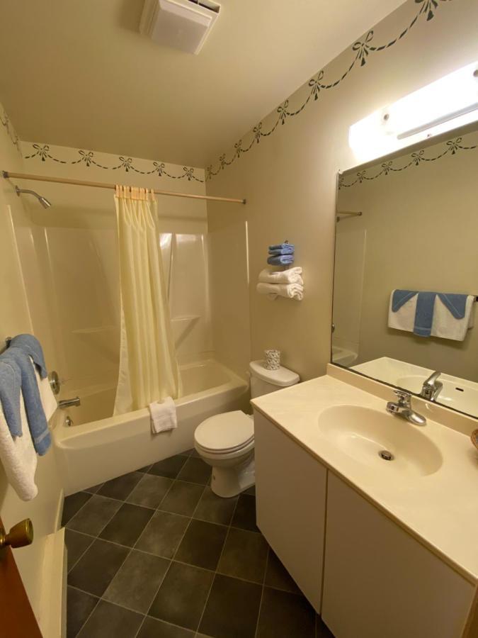 Birchwood Inn Чинкотиг Екстериор снимка
