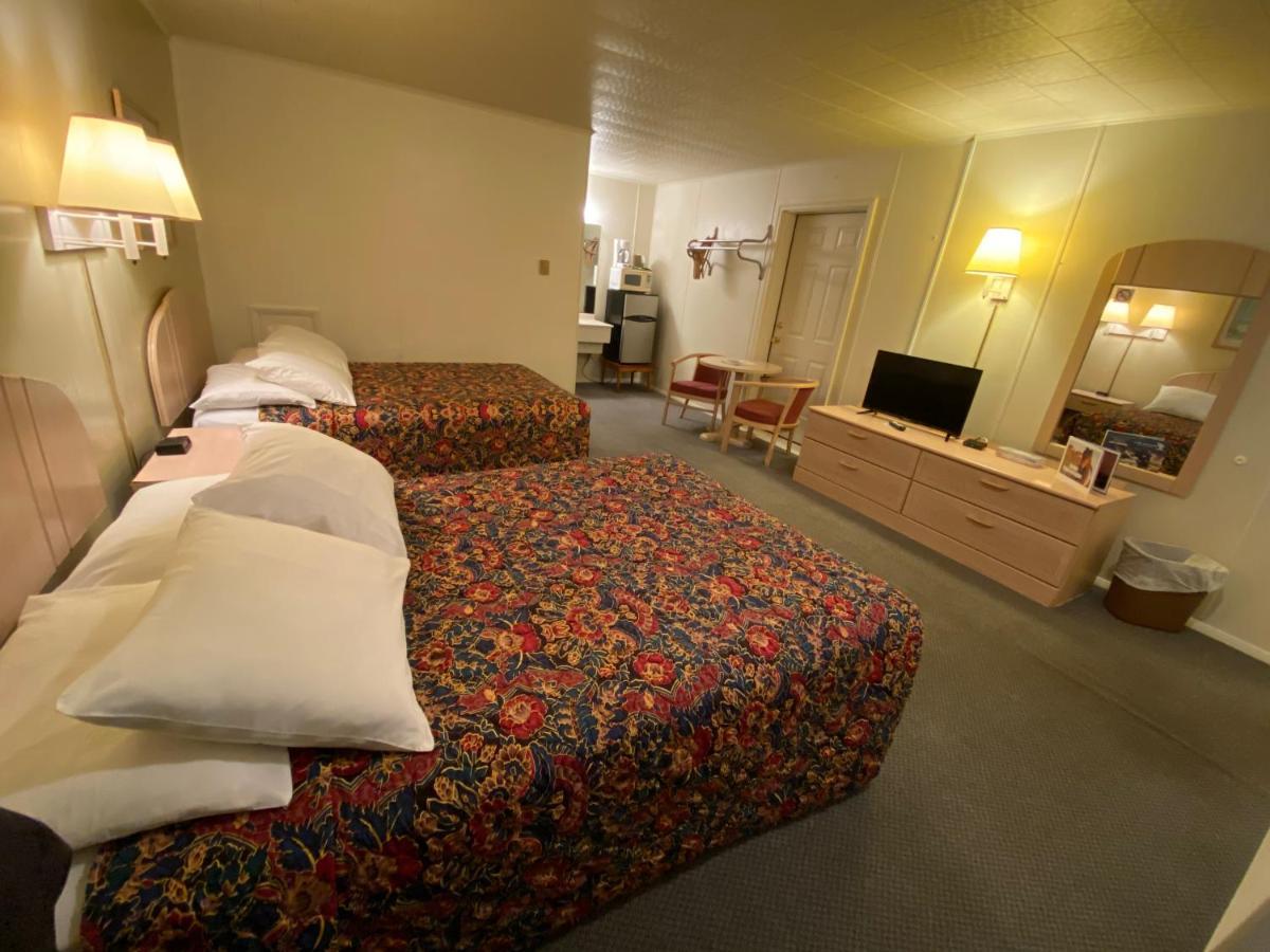Birchwood Inn Чинкотиг Екстериор снимка